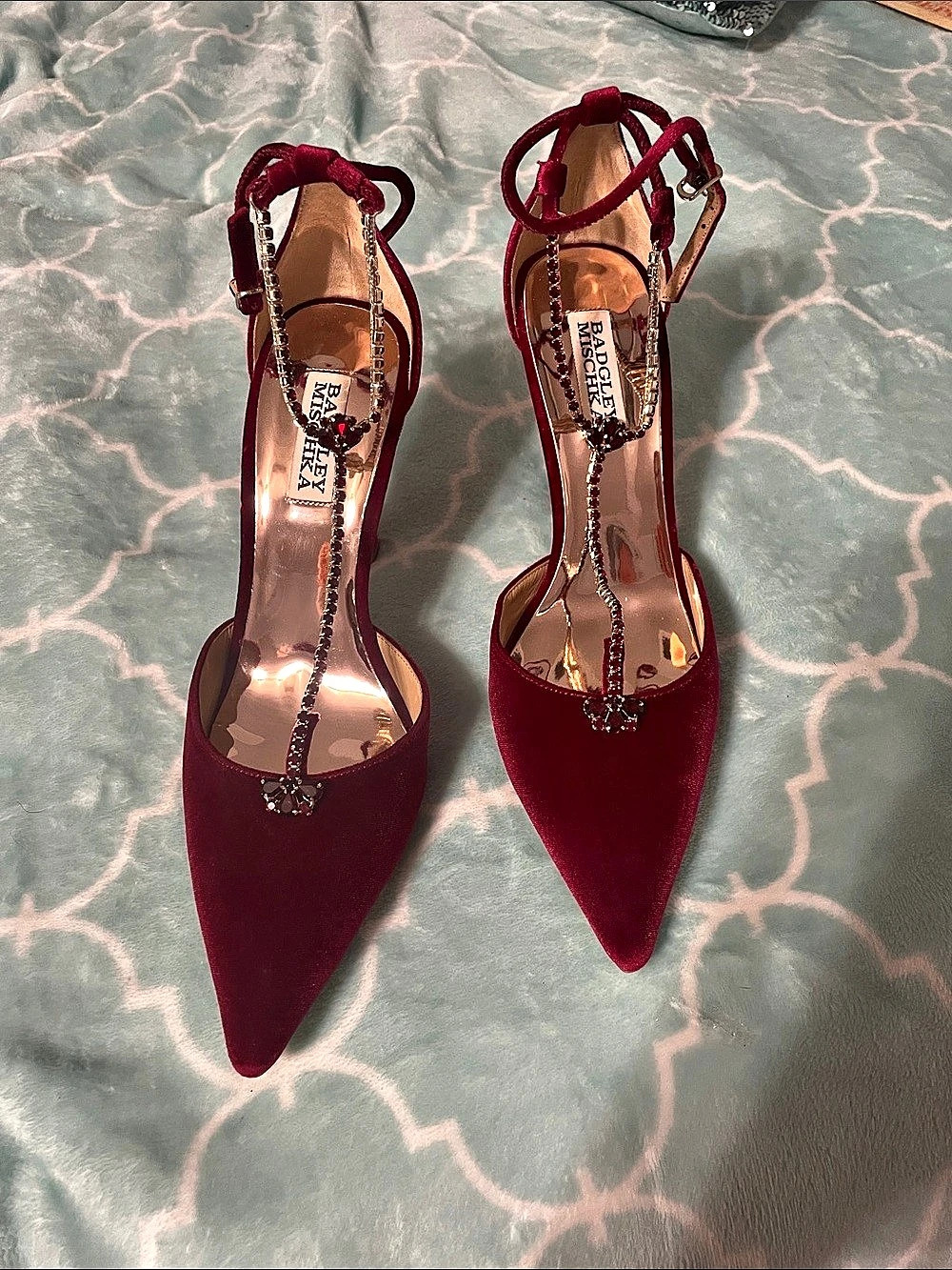 Badgley Mischka Jeweled Pointed-Toe Heels Burgundy US 8.5